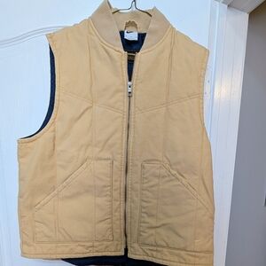 Nike Beige Quilted Vest For Outdoors Dadcore Gorpcore
